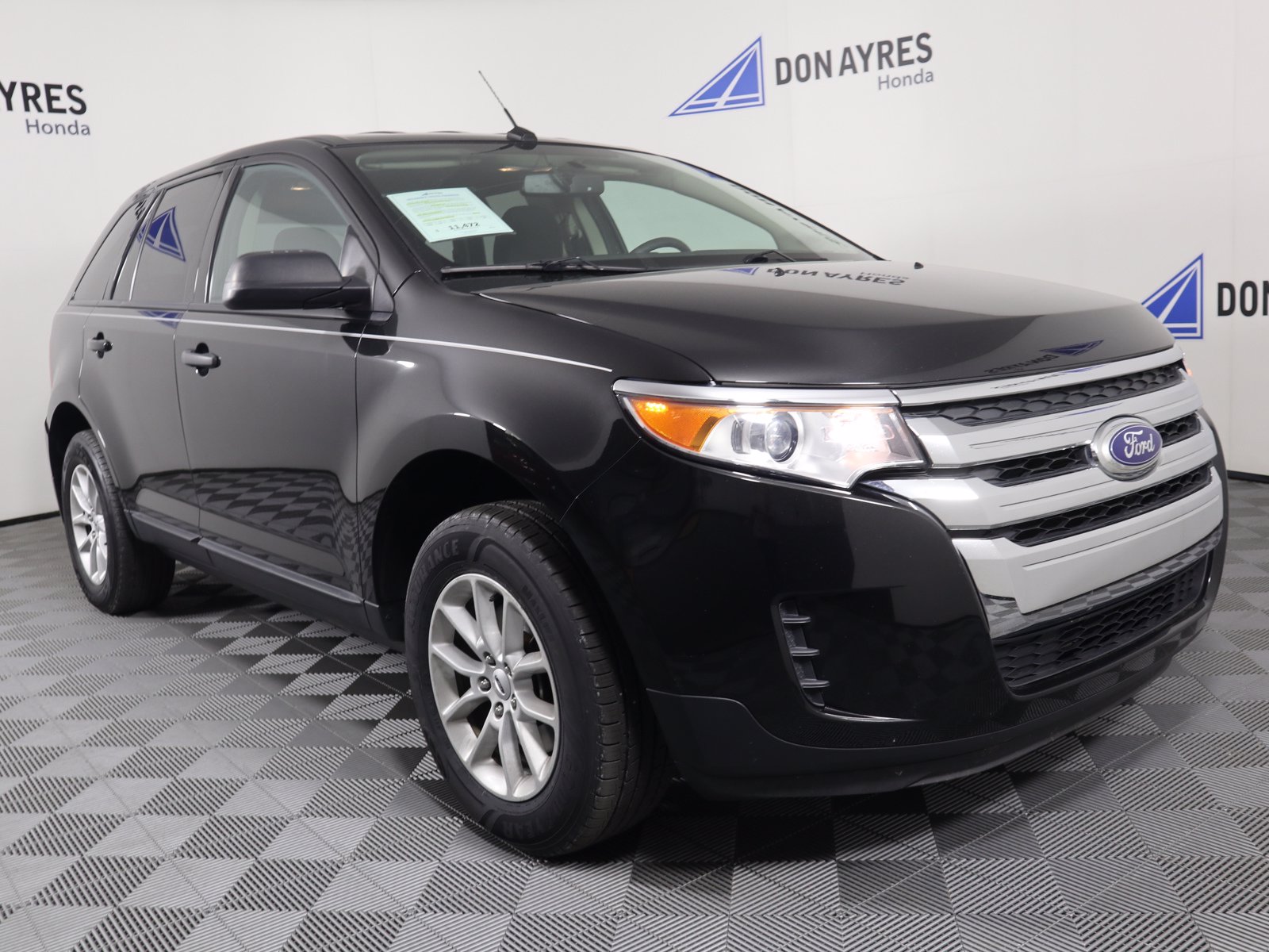 Pre-Owned 2013 Ford Edge SE