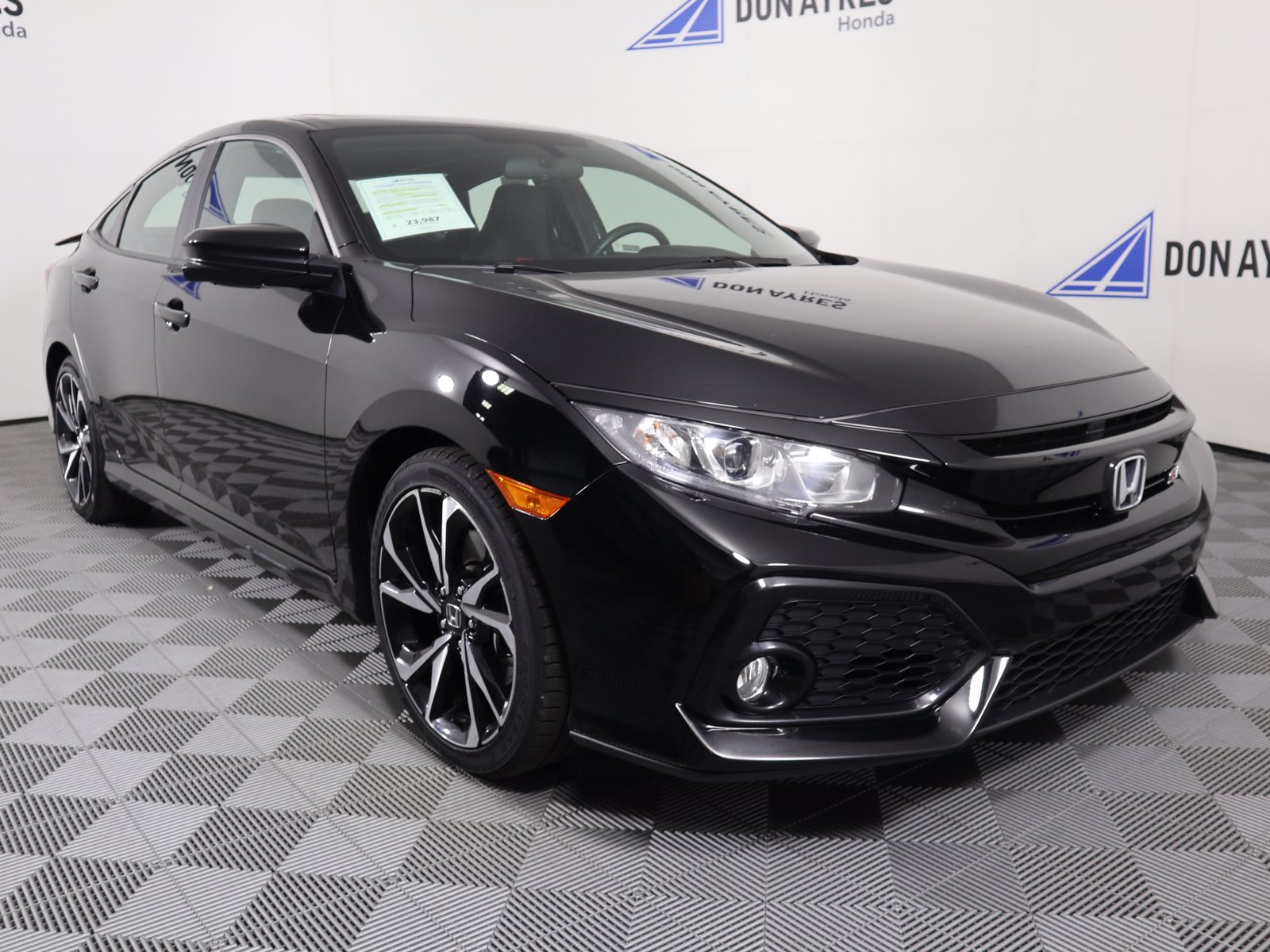 Certified Pre-Owned 2019 Honda Civic Si