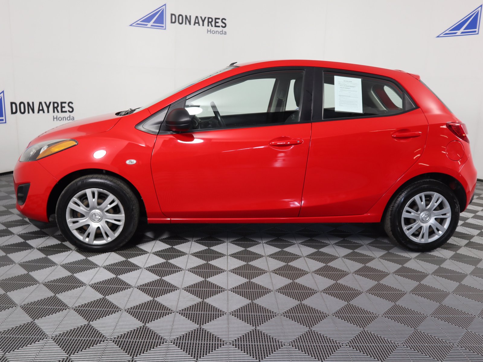 Pre-Owned 2014 Mazda2 Sport