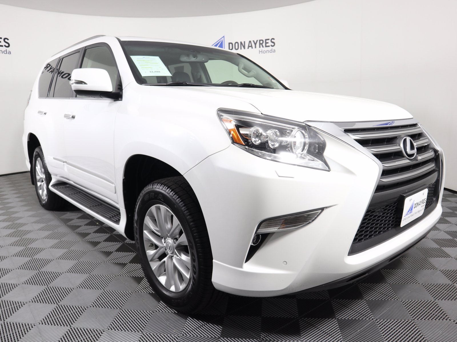 Pre-Owned 2017 Lexus GX 460 4WD